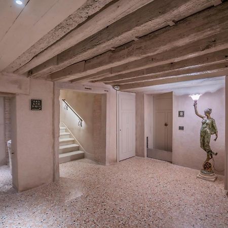 Corte Rubbi 8 Luxury Two-Bedroom Apartment -Dimora Italia - Βενετία Εξωτερικό φωτογραφία